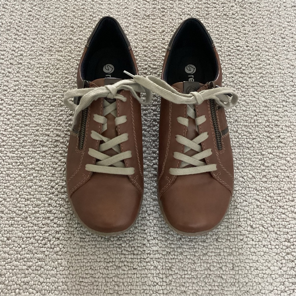 Women’s Remonte Lace Up Brown Leather Sneakers